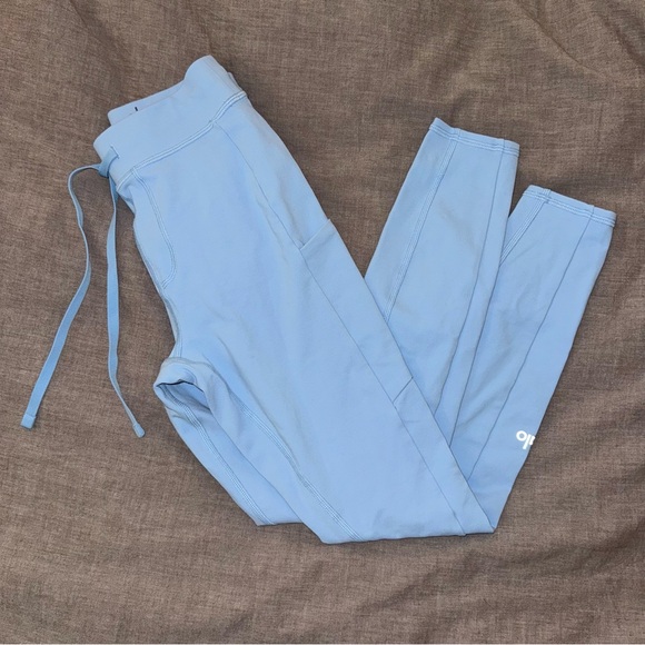 7/8 High-Waist Sculpting Leggings w/ Pockets | Blue Skies | XS - Picture 4 of 6